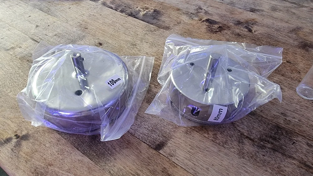 Borrning av 100 mm-hål i 10 mm-glas (1)