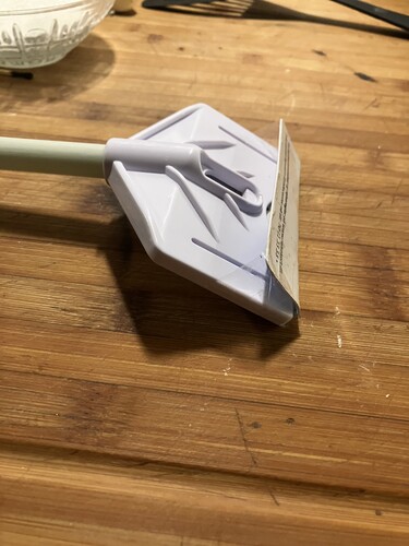 Den modifierade bakruteskrapan med plastskyffel