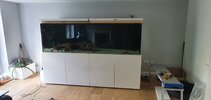 Karet fyllt med plate rock och sand, T5 på plats